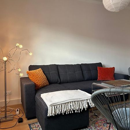 Schoene Neue 4 Zimmer Wohnung Mit Sued-Balkon Bis 8 Personen ナウムブルク エクステリア 写真