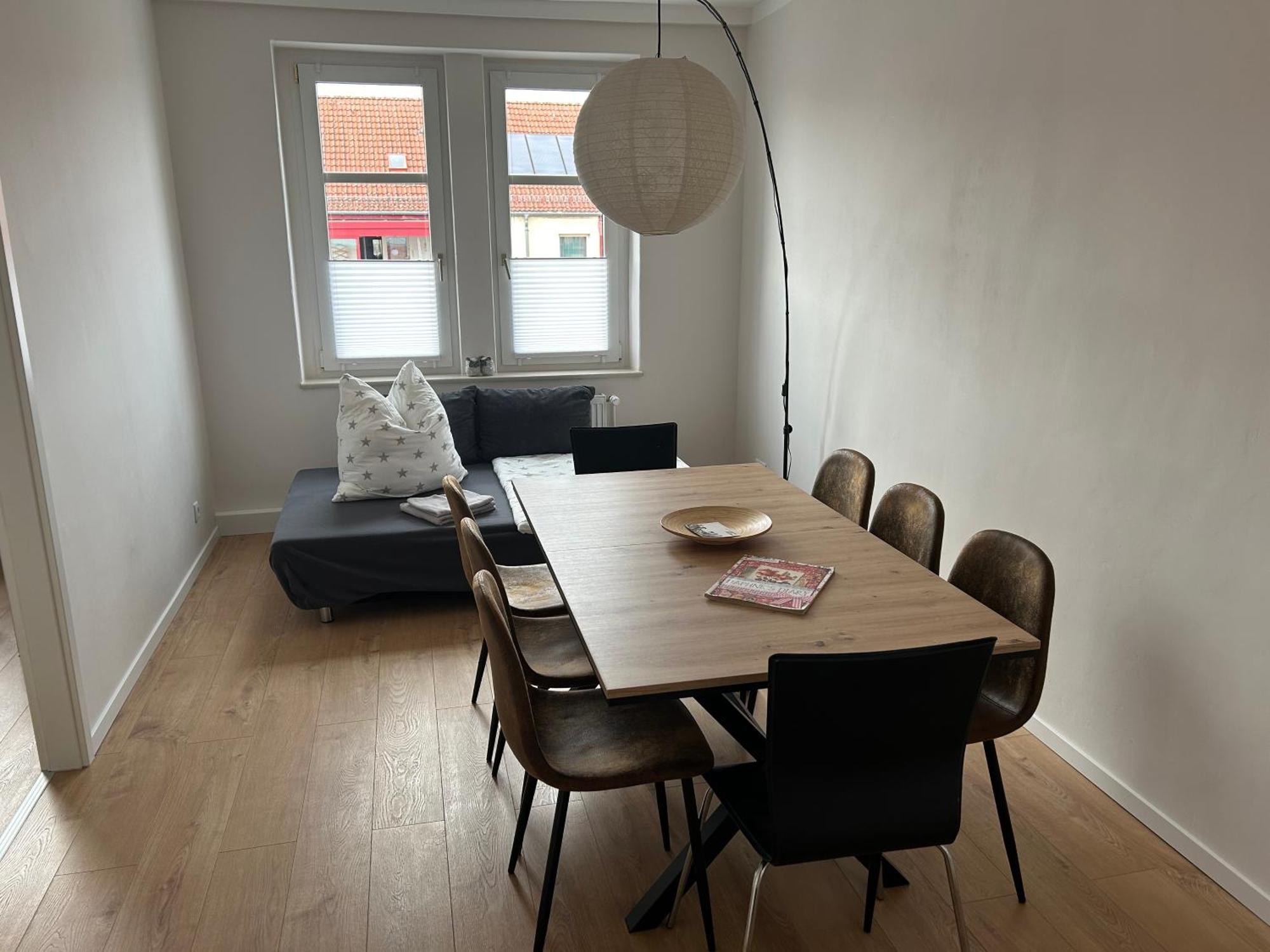 Schoene Neue 4 Zimmer Wohnung Mit Sued-Balkon Bis 8 Personen ナウムブルク エクステリア 写真