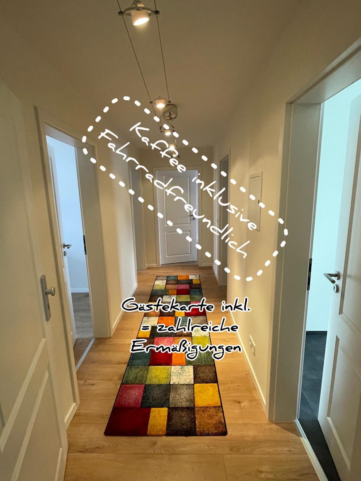 Schoene Neue 4 Zimmer Wohnung Mit Sued-Balkon Bis 8 Personen ナウムブルク エクステリア 写真
